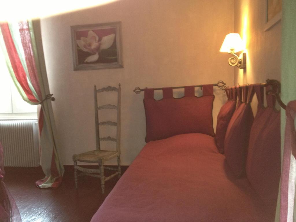 Chambre D'Hotes La Noue Saint-Pierre-la-Palud Oda fotoğraf